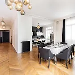 Luxury Apartment - 5Br-10P - Trocadero