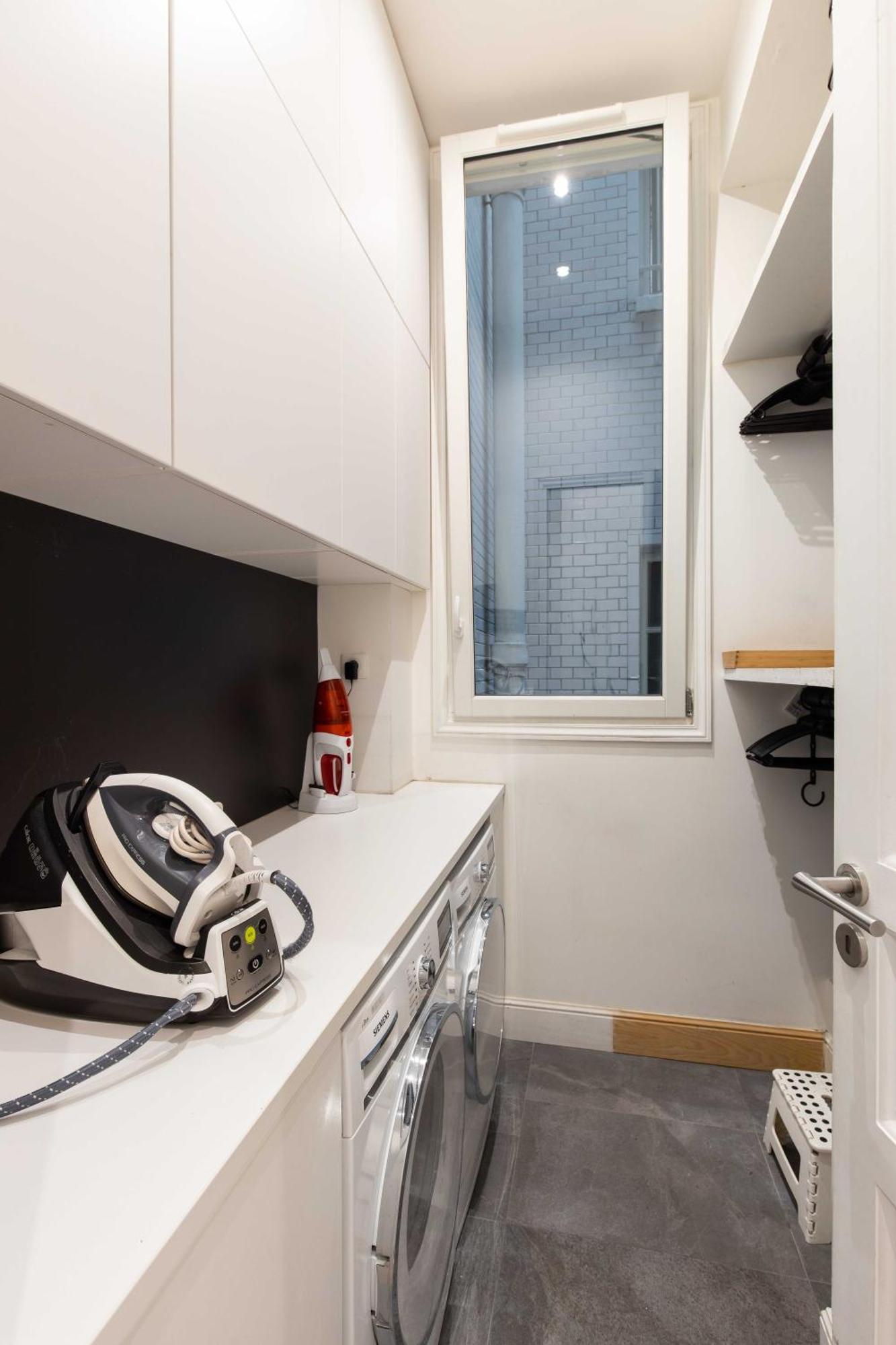 Luxury - 5br-10p - Trocadero Apartment